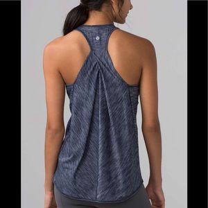 Lululemon Essential Tank Size 4